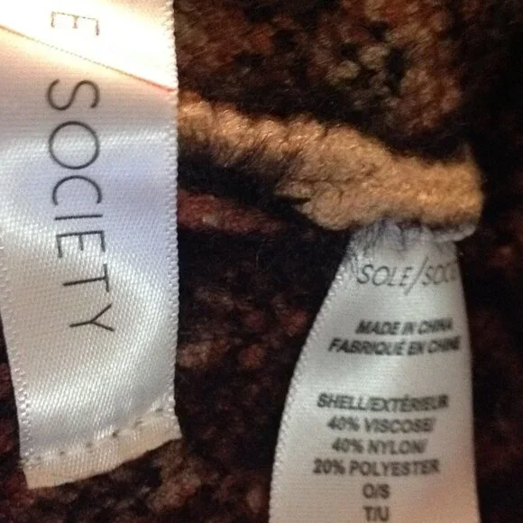 Sole Society Leopard Print Beanie - Picture 4 of 4